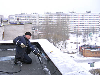 ремонт гидроизоляции крыши зимой